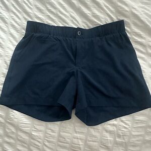 Underarmour navy blue golf shorts